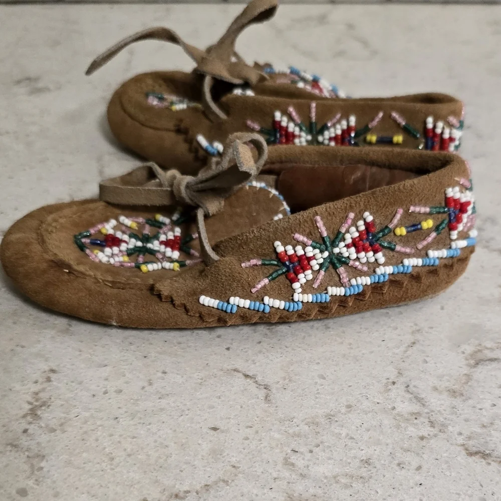 Pair Of Vintage Kids Hand Beaded Leather Moccasins